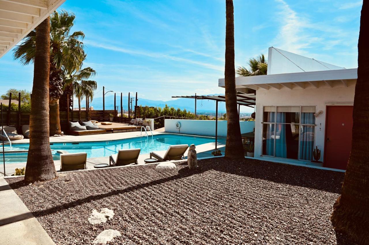 Miracle Manor Boutique Hotel & Spa Desert Hot Springs Exterior foto