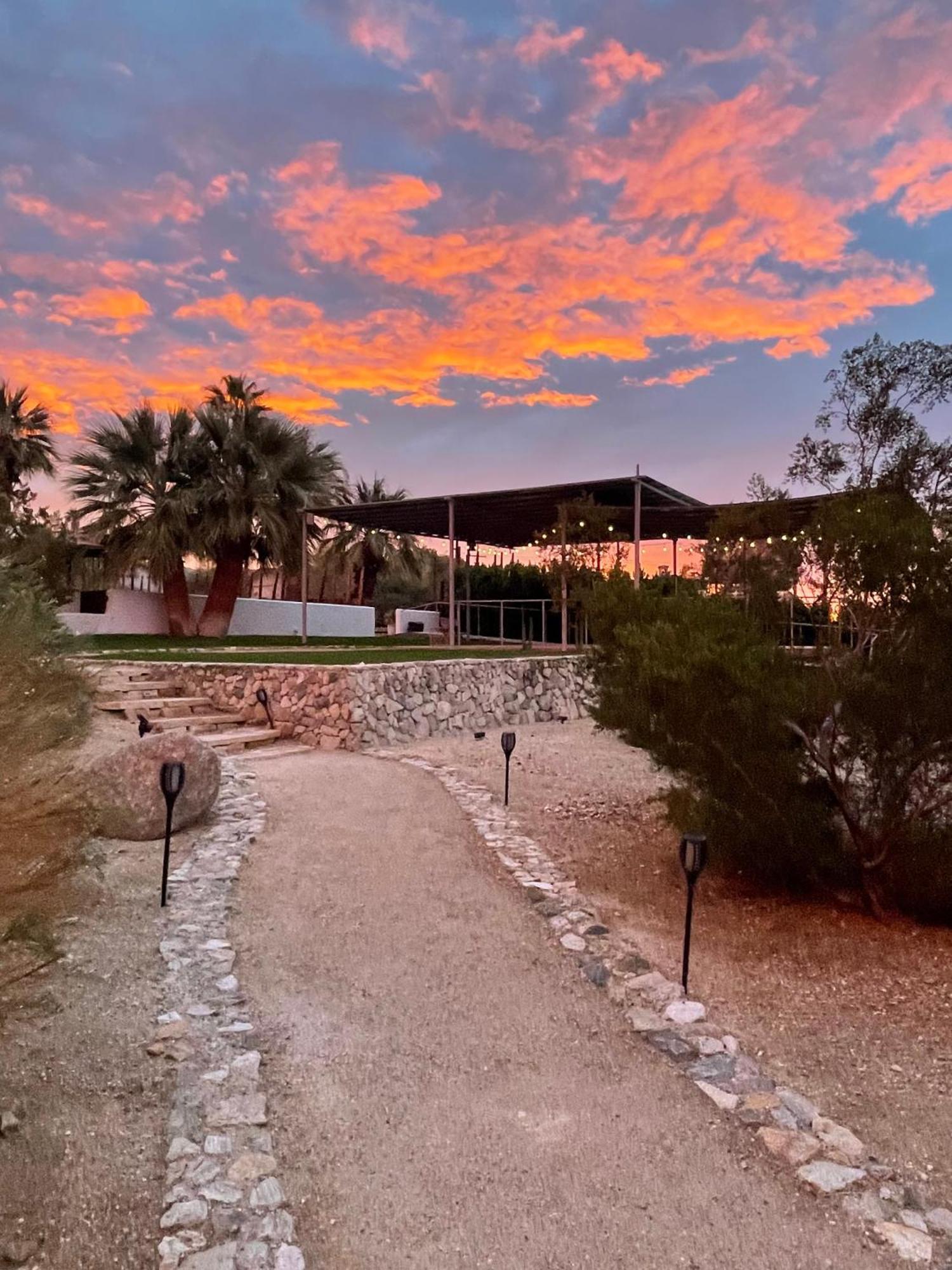 Miracle Manor Boutique Hotel & Spa Desert Hot Springs Exterior foto