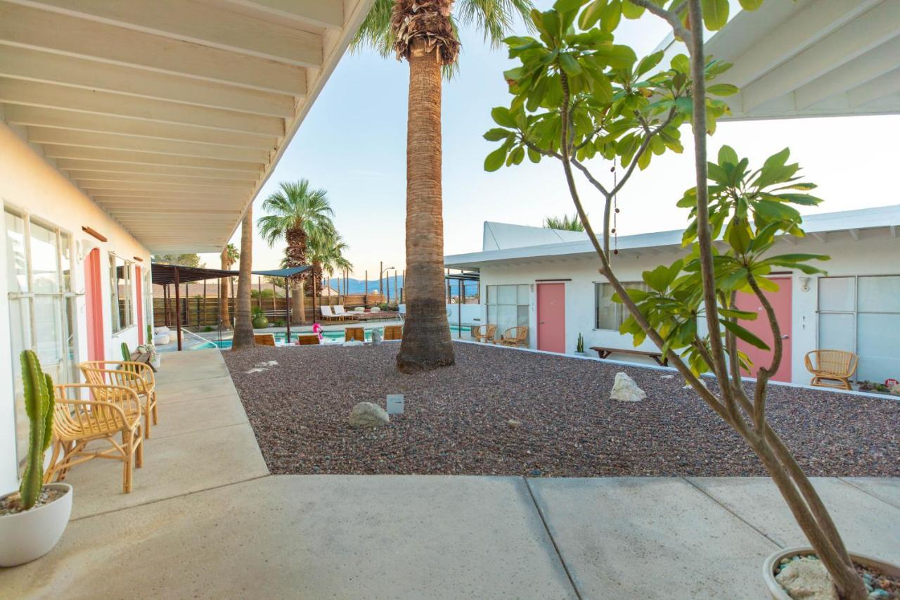Miracle Manor Boutique Hotel & Spa Desert Hot Springs Exterior foto